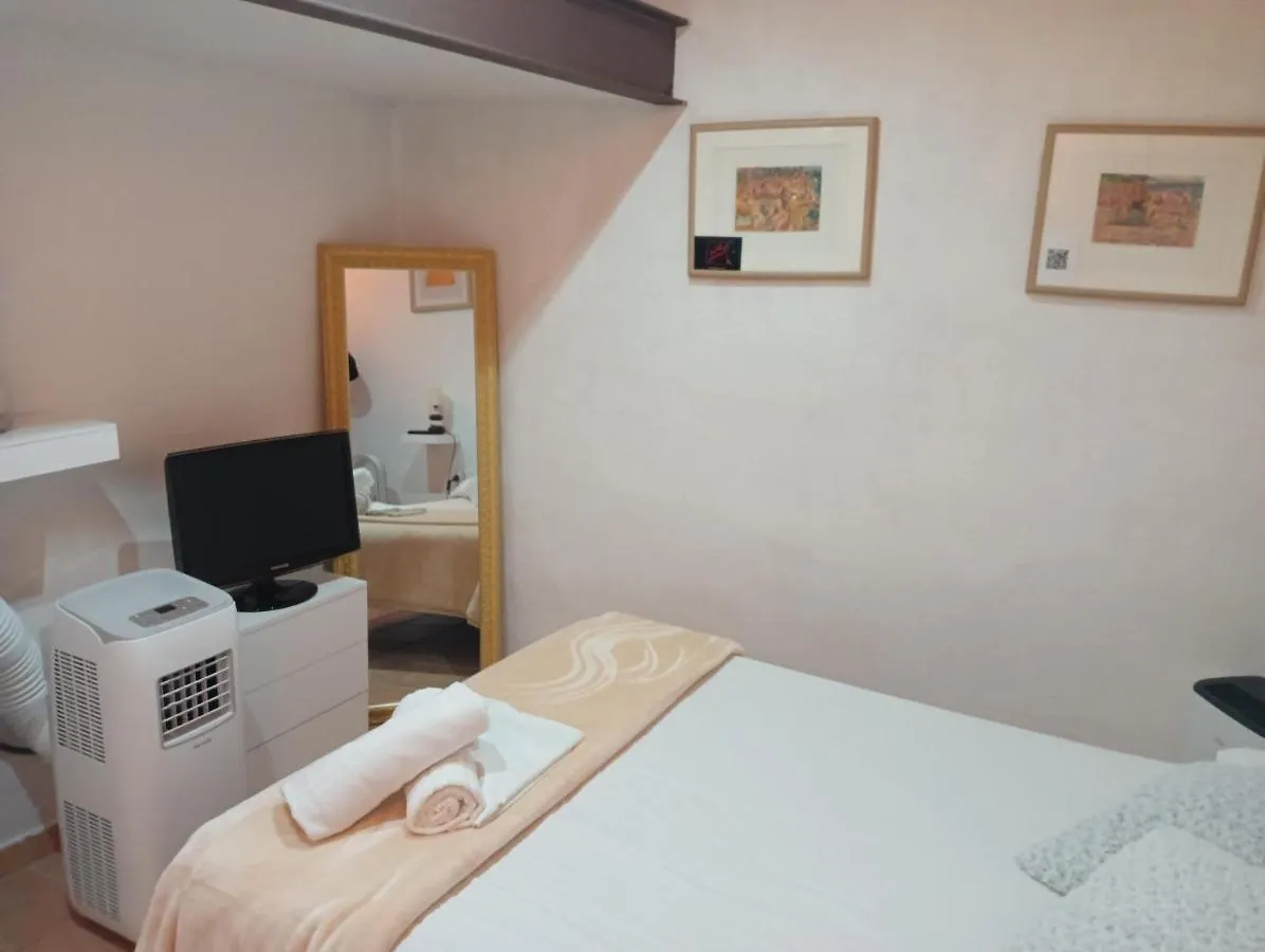 Cau D'En Magi - Apartament Casc Antic Tarragona 0*,