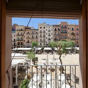 https://el-faro-apartaments.top-hotels-tarragona.com